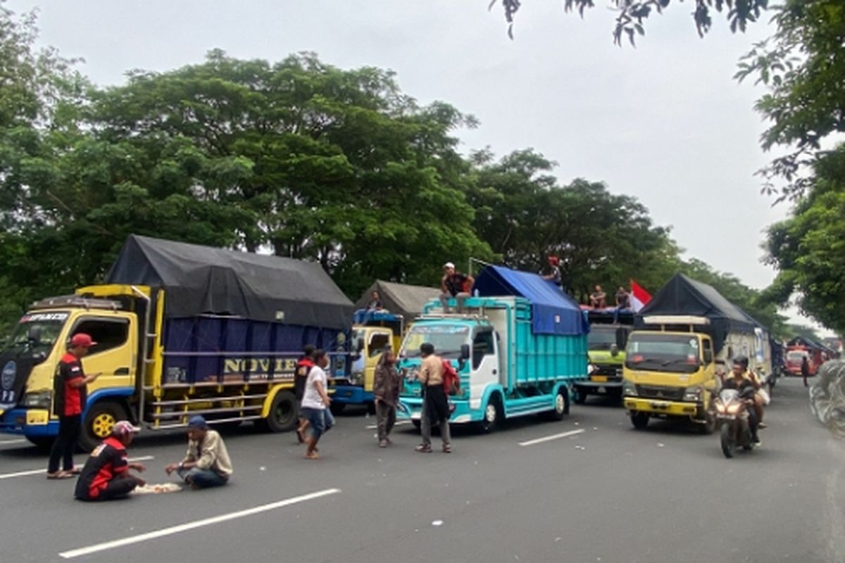 Sopir Truk Demo di Jombang, Ungkap Bajing Loncat dan Dugaan Pungli Polisi